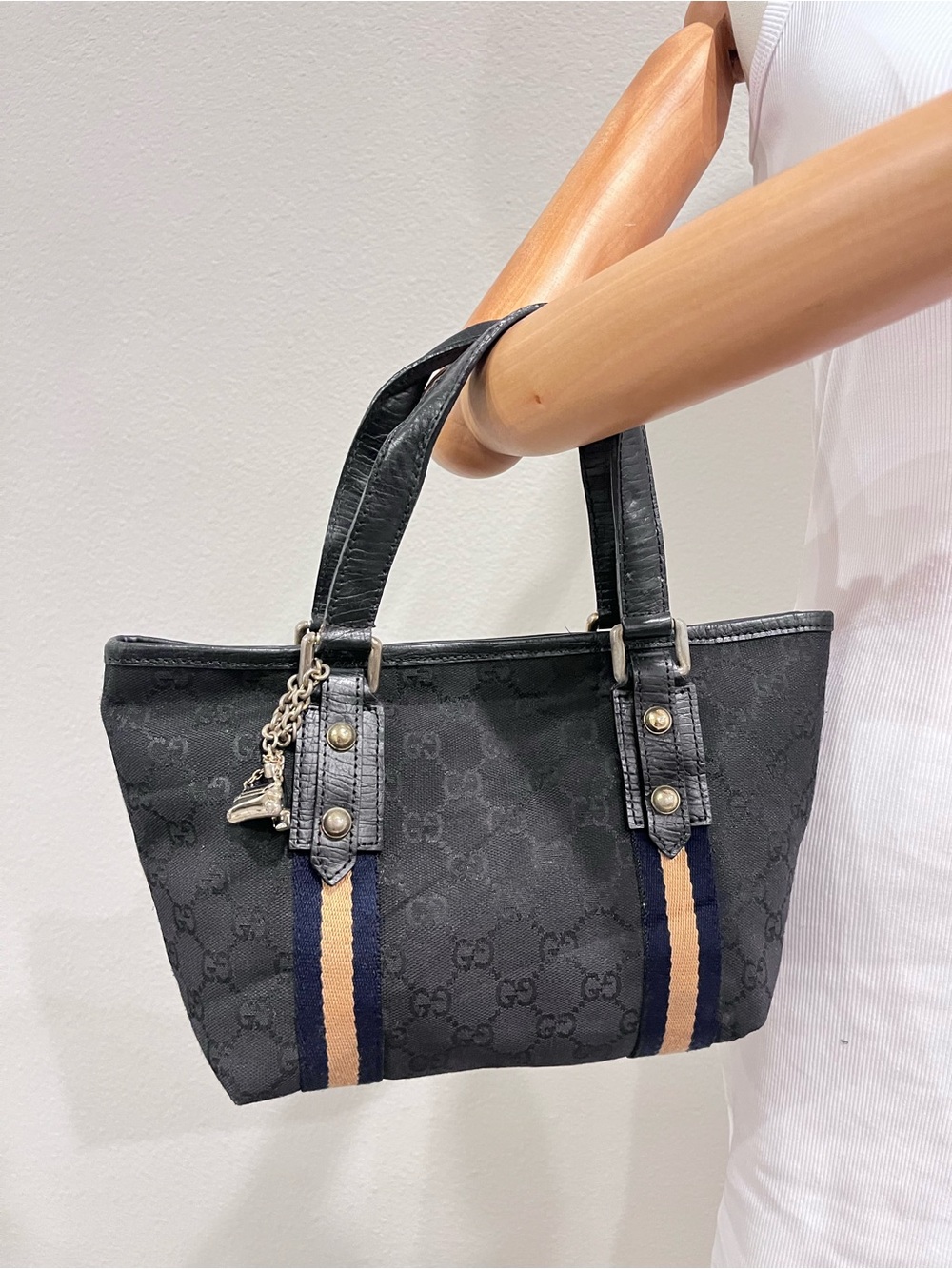 GUCCI GG CANVAS JOLICOUER MINI TOTE BAG